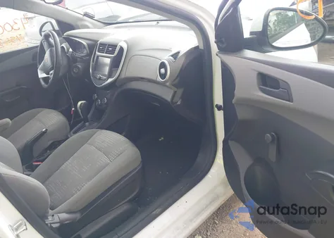 2017 Chevrolet Sonic Lt Auto из США, поврежденный, VIN 1G1JG6SH0H4171530